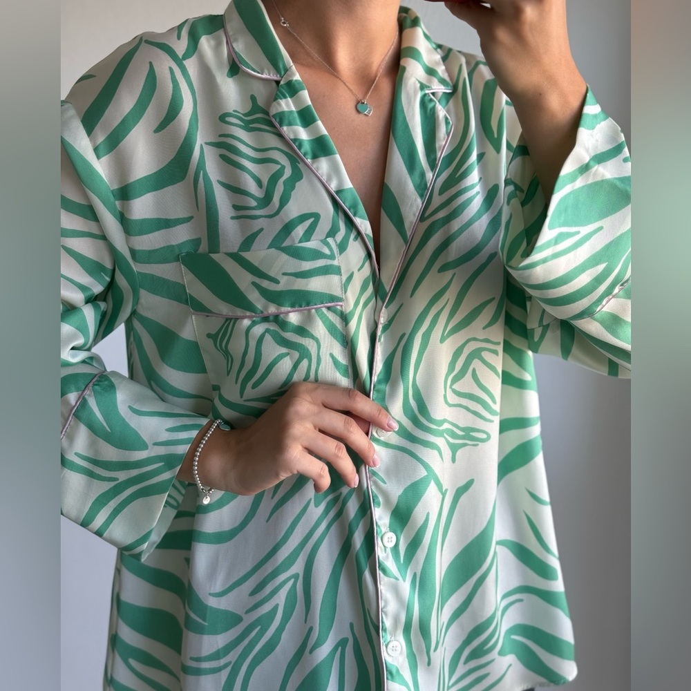 Zara Shirt - Picture 3 of 7